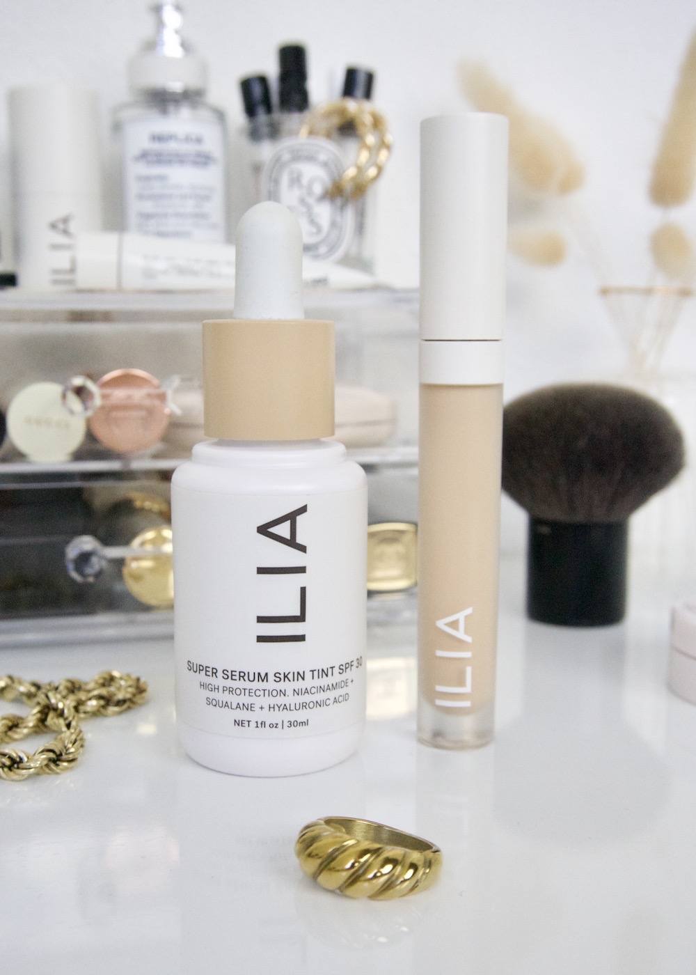 ILIA Beauty True Skin Serum Concealer en Super Serum Skin Tint